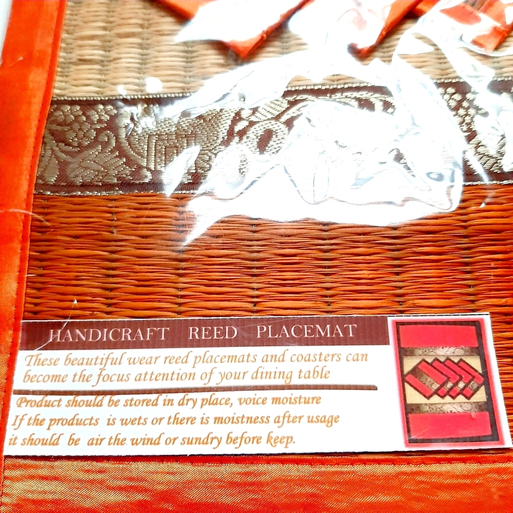 Handicraft Reed Placemat - Picture 2 of 3